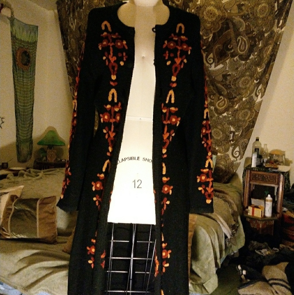 Vintage Style Black Knit Duster